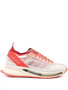 Y-3: Яркие кроссовки 
