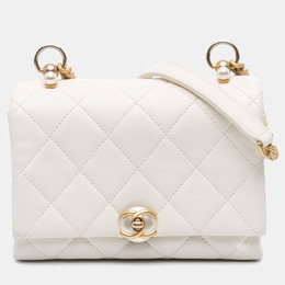 Chanel: Белая сумка 