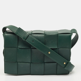 Bottega Veneta: Зелёная сумка  Intreccio