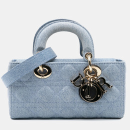 Dior: Голубая сумка 