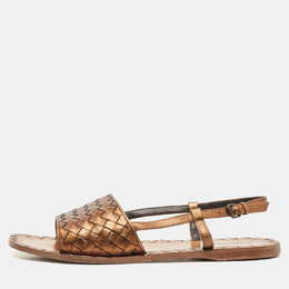 Bottega Veneta: Коричневые сандалии  Intrecciato
