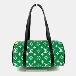 Louis Vuitton: Зелёная сумка  Papillon