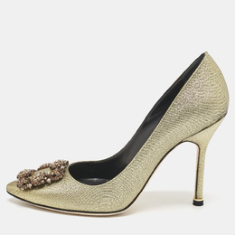 Manolo Blahnik: Туфли  Hangisi