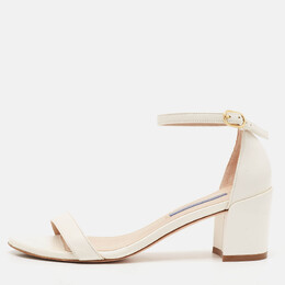 Stuart Weitzman: Белые сандалии 