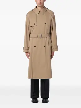 Burberry: Бежевый плащ 