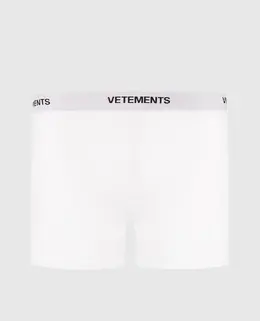 Vetements: Білі труси 