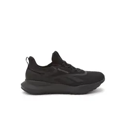 Reebok: Чёрные кроссовки 