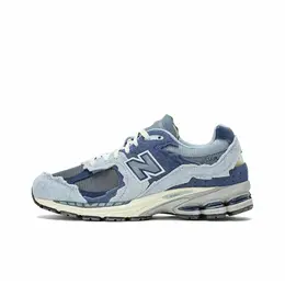 New Balance: Фиолетовые кроссовки  2002R