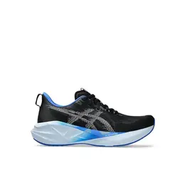 ASICS: Чёрные кроссовки  Novablast