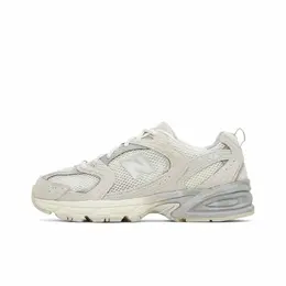 New Balance: Бежевые кроссовки  530