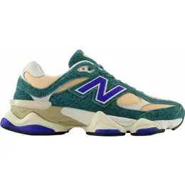 New Balance: Зелёные кроссовки  9060