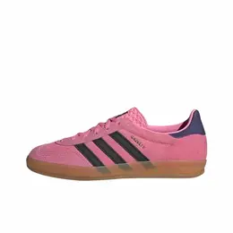 adidas: Розовые кроссовки  Gazelle
