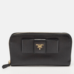Prada: Чёрный кошелёк 