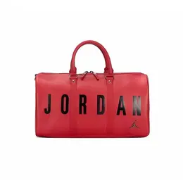Jordan: Красная сумка 
