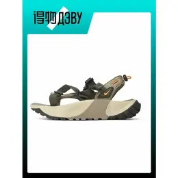 NIKE: Зелёные сандалии 