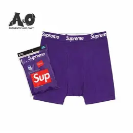 Supreme: Фиолетовые трусы 