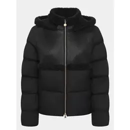 EA7 EMPORIO ARMANI: Чёрная куртка 