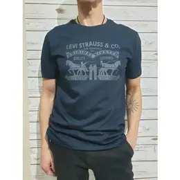 Levi's: Классическая футболка 