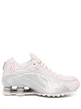 Nike: Светлые кроссовки  Shox R4