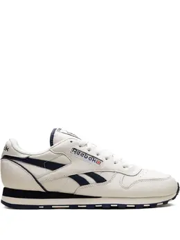 Reebok: Белые кроссовки  Classic Leather