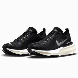 NIKE: Чёрные кроссовки 
