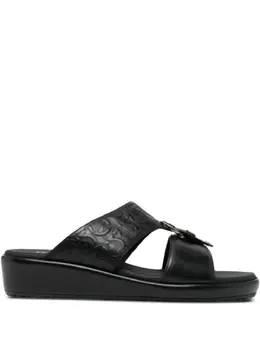 Ferragamo: Чёрные сандалии 