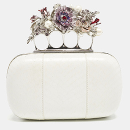 Alexander McQueen: Белый клатч  Knuckle