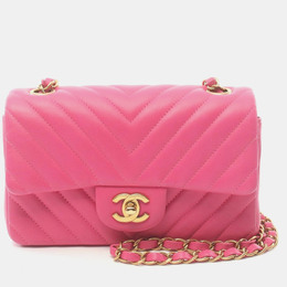 Chanel: Розовая сумка 