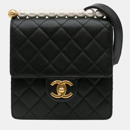 Chanel: Чёрная сумка 