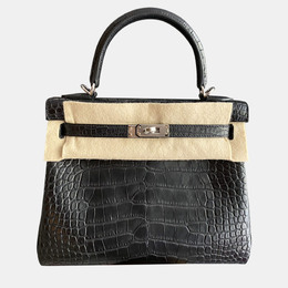 Hermes: Чёрная сумка на руку  Kelly 25