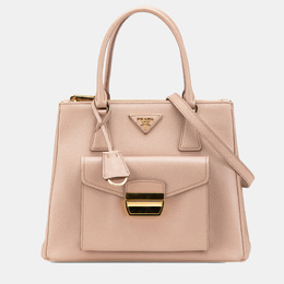 Prada: Розовая сумка 