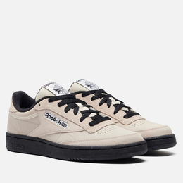Reebok: Бежевые кроссовки  Club C 85