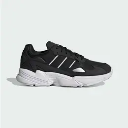 adidas: Чёрные кроссовки  Falcon