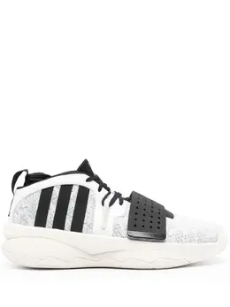 adidas: Белые кроссовки  Dame