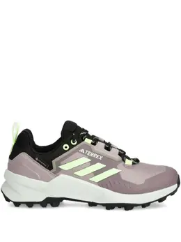 adidas: Розовые кроссовки 