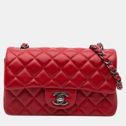 Chanel: Красная сумка 