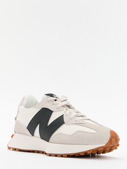 New Balance: Светлые кроссовки 