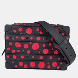 Louis Vuitton: Чёрная сумка 