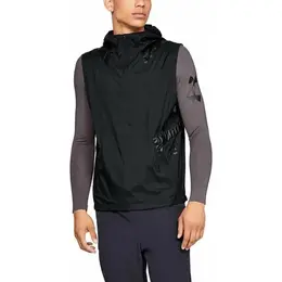 Under Armour: Чёрный жилет 
