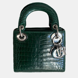 Dior: Зелёная сумка 