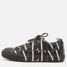 Valentino: Чёрные кроссовки  VLTN Times