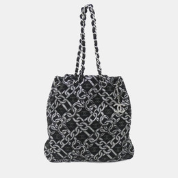 Chanel: Чёрная сумка 