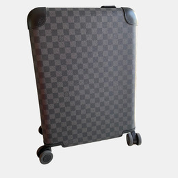 Louis Vuitton: Чёрный чемодан 