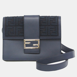 Fendi: Синяя сумка  Baguette