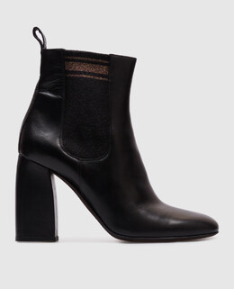 Brunello Cucinelli: Чорні ботильйони 