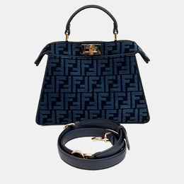 Fendi: Синяя сумка  Peekaboo