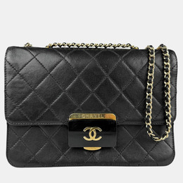 Chanel: Чёрная сумка 