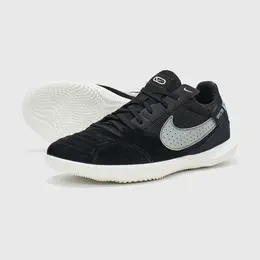 NIKE: Чёрные кеды 
