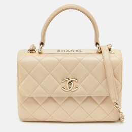 Chanel: Бежевая сумка на руку 