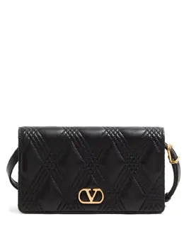 Valentino Garavani: Чёрная сумка 